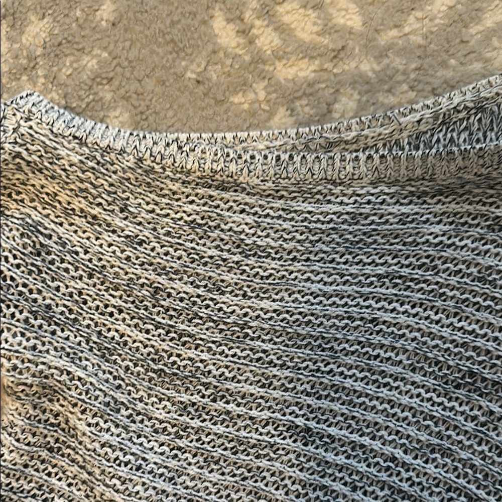 Express Women's Gray shoulderless Sweater - Picture 4 of 4